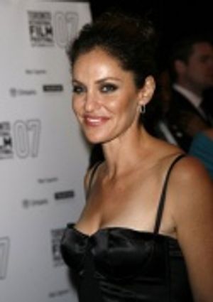 Amy Brenneman Photo