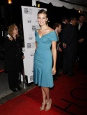 Maggie Grace
 Photo
