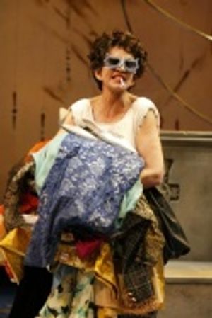 Mercedes Ruehl Photo