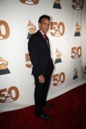 Brian Stokes Mitchell Photo