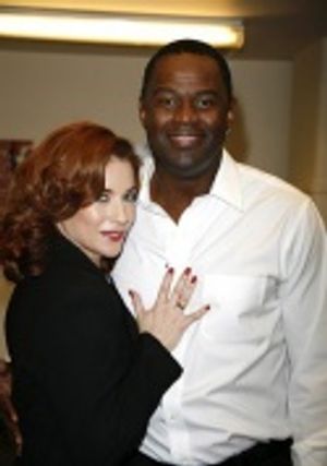 Brian McKnight (Billy Flynn) and Michelle DeJean (Roxie) Photo