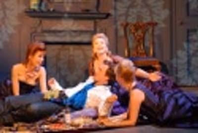 Lucy Tregear, Patricia Hodge, Toby Stephens and Liz Crowther Photo