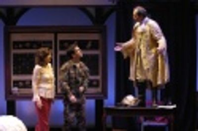 Christine Farrell (as Elena Reyes de Escalante), Dan Domingues (as Comandante X), and Photo