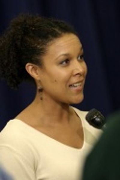 Linda Powell Photo