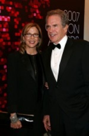 Annette Bening and husband Warren Beatty Photo