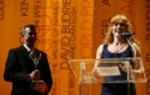 Stefanie Powers
 Photo