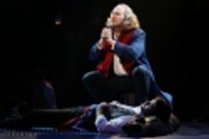 Fred Inkley as Jean Valjean and Charles Hagerty as Marius Photo