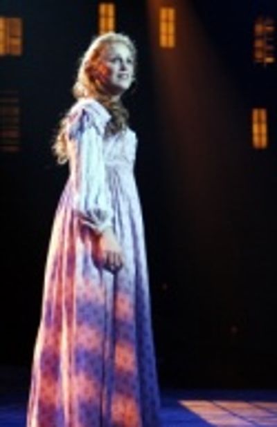 Jacquelyn Piro Donovan as Fantine Photo