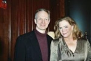 Bill Irwin (George) and Kathleen Turner  Photo