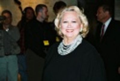 Barbara Cook

 Photo