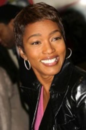 Angela Bassett  Photo
