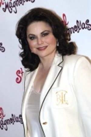 Delta Burke Photo
