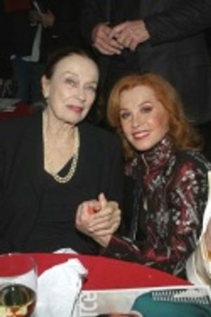 Patricia Morison and Stefanie Powers Photo