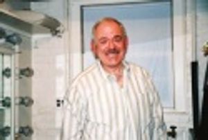 
Lenny Wolpe (Aimable Castagnet, The Baker)  Photo