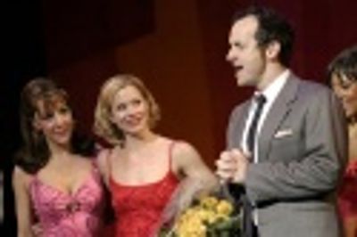 ...and makes a curtain call speech praising Christina... Photo