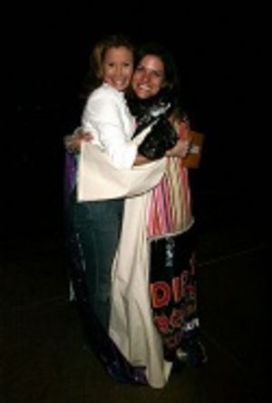 Previous Gypsy winner Michelle Kittrell (All Shook Up) was on hand to present Laura w Photo