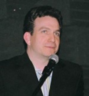 Associate Producer Eddie Varley on stage to introduce Rob Maitner Photo