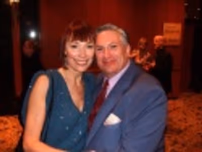 
Songstress Karen Akers was there looking fabu.
 Photo