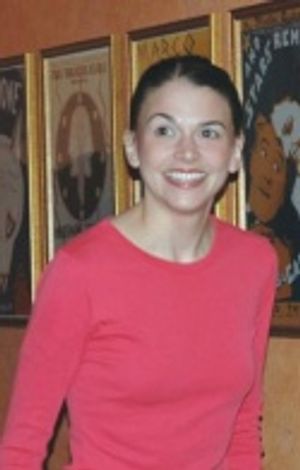 Sutton Foster Photo