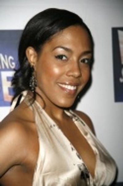 de'Adre Aziza  Photo