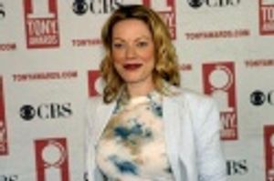 Sherie Rene Scott Photo