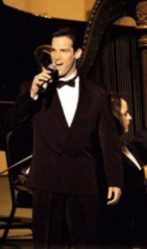 Hugh Panaro  Photo
