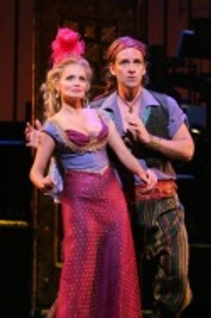 KRISTIN CHENOWETH and MALCOLM GETS Photo