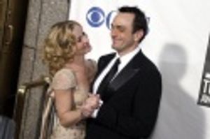 A quick dance between the nominees.... Photo