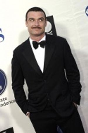 Liev Schrieber Photo