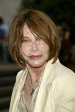 Lee Grant  Photo
