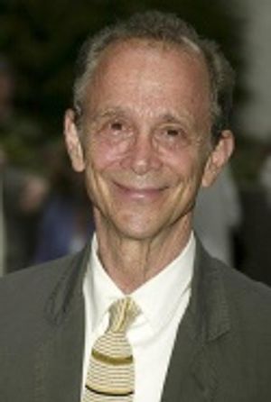 Joel Grey  Photo