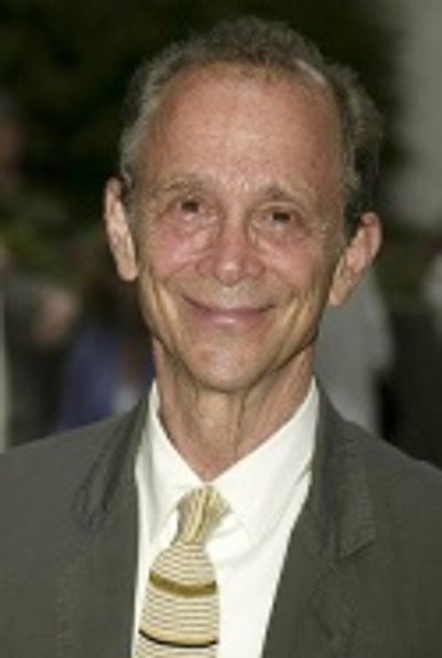 Joel Grey  Photo