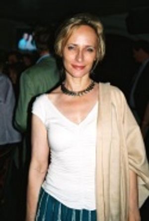 Laila Robins

 Photo