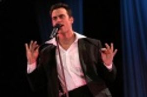 Cheyenne Jackson Photo