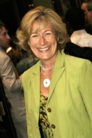 Jayne Atkinson Photo