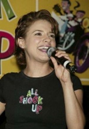 Jenn Gambatese Photo