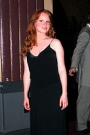 Lauren Ambrose

 Photo