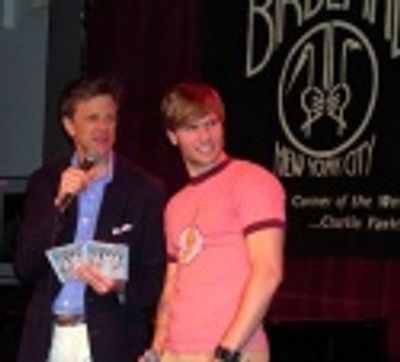 
Jim Caruso and ALTAR BOYZ Boy Scott Porter looking perplexed over the CD giveaway.. Photo