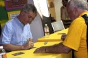 
Gregory Jbara  Photo