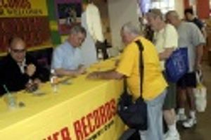 David Yazbeck and Gregory Jbara  Photo