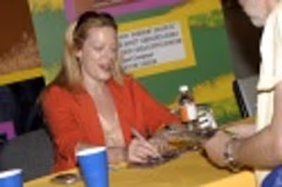 
Sherie Rene Scott  Photo