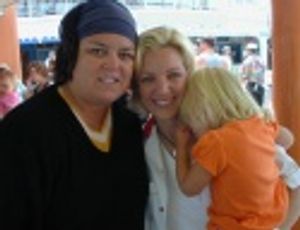 Rosie, Kelli and their youngest daughter, Vivi  Photo