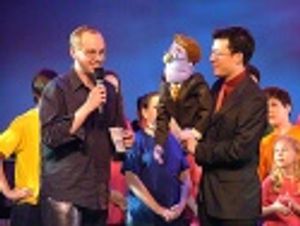 John Tartaglia makes his cameo at the close of the show (with Rod)
to acknowledge th Photo