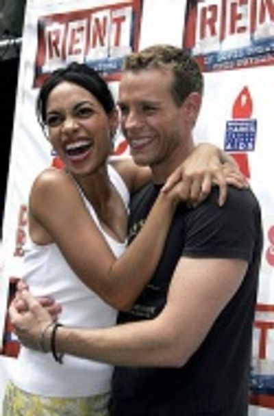 Rosario Dawson and Adam Pascal Photo