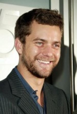 Joshua Jackson Photo