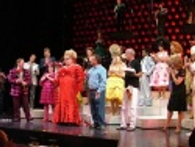 Bruce says some parting words. Next up for Vilanch?
Celebrity Fit Club on VH1! Photo