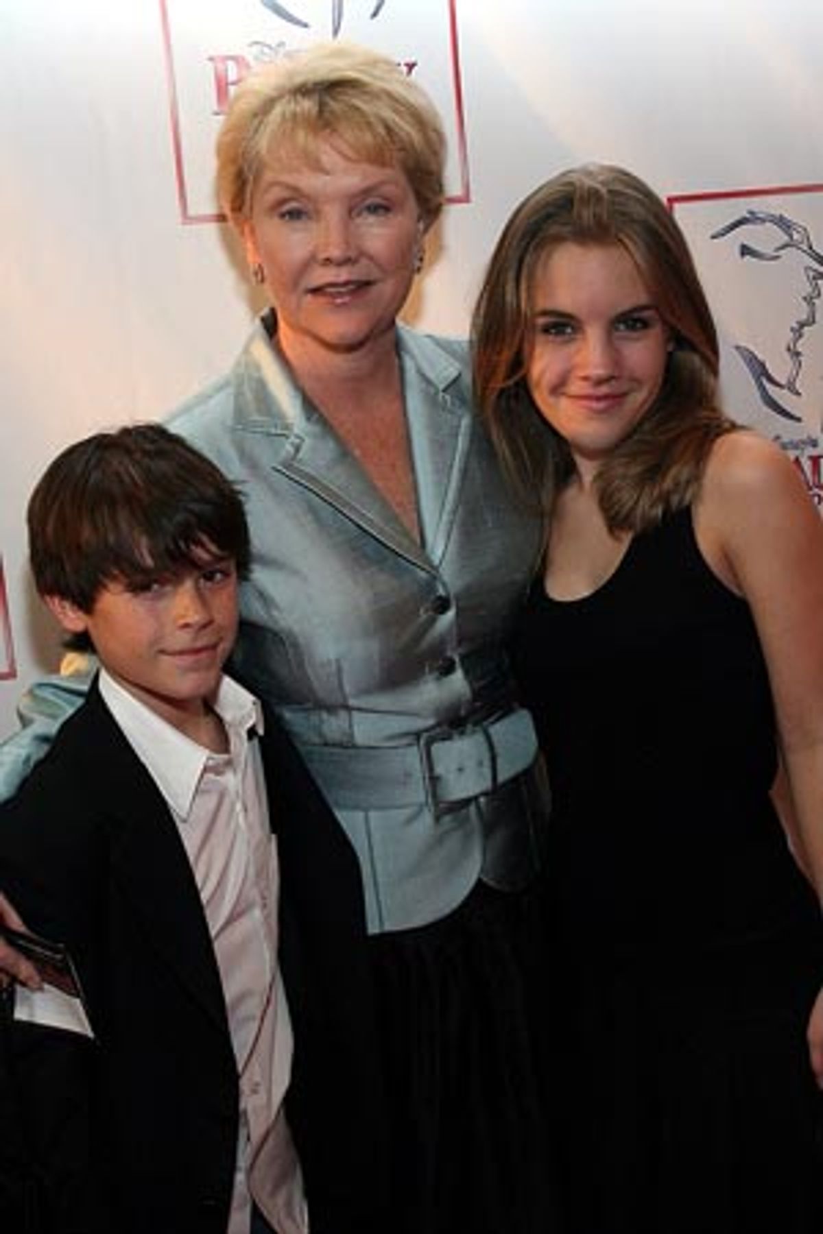 Eddie Alderson, Erica Slezak and Kristen Alderson at 