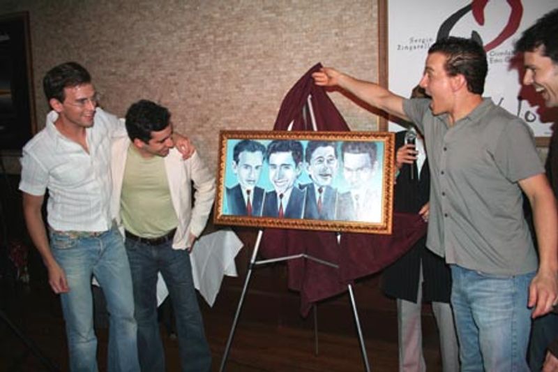 Photos: Jersey Boys Portrait Unveiled at Tony's — photo 11 of 16