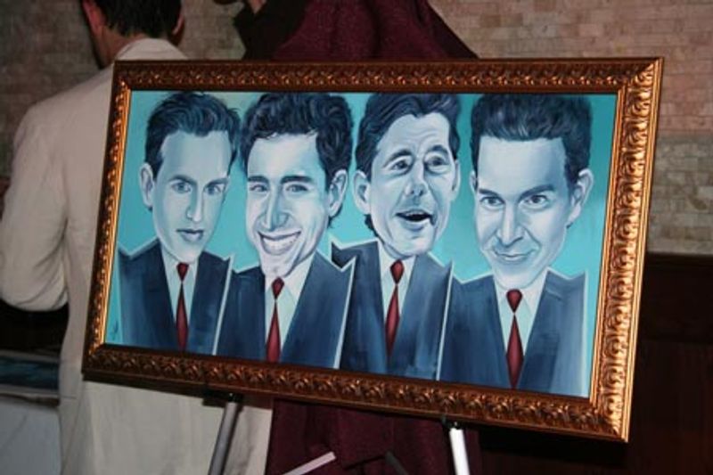Photos: Jersey Boys Portrait Unveiled at Tony's — photo 16 of 16