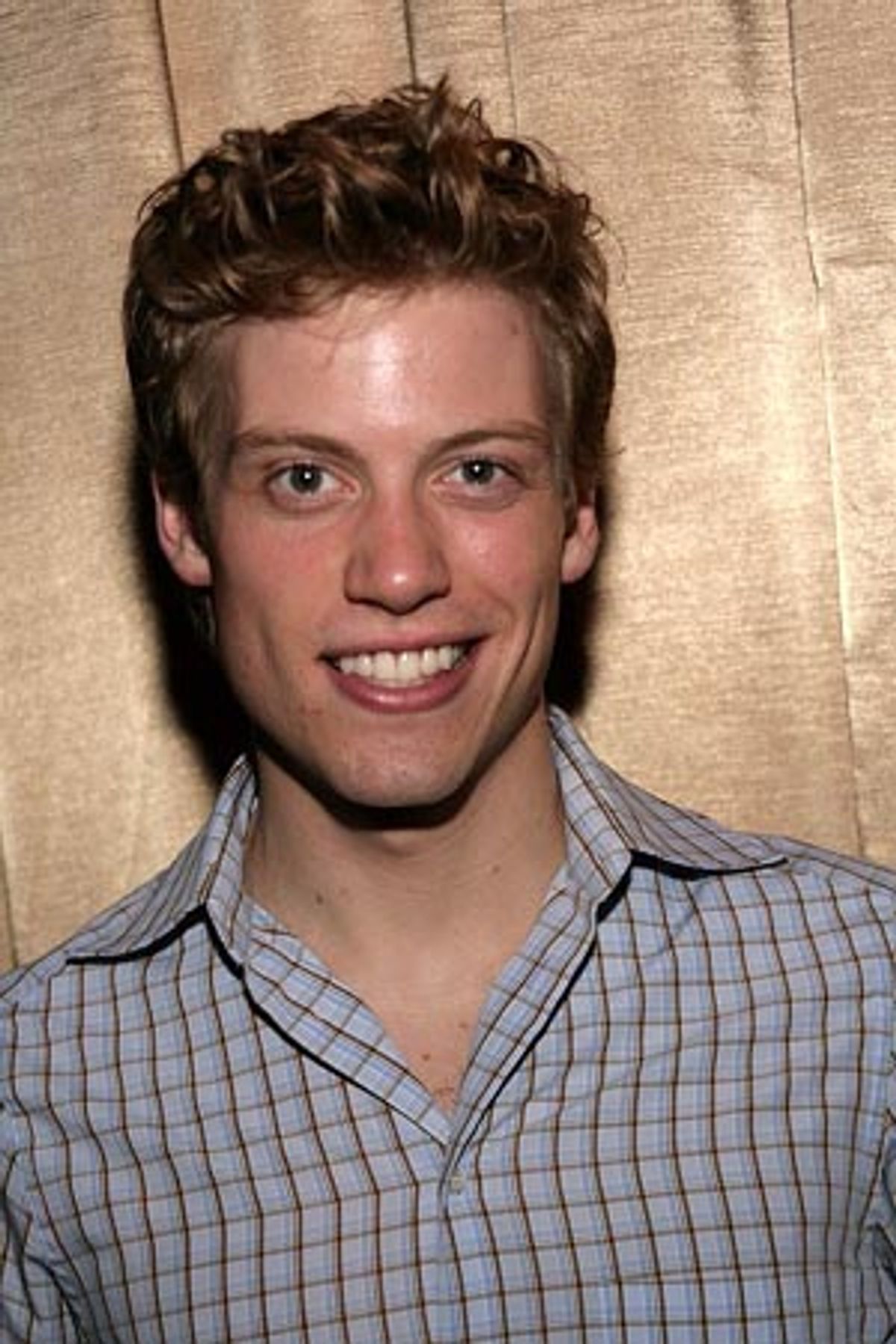 Barrett Foa at 